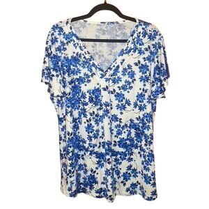White and Blue Floral V-Neck Shirt - Women's 2XL